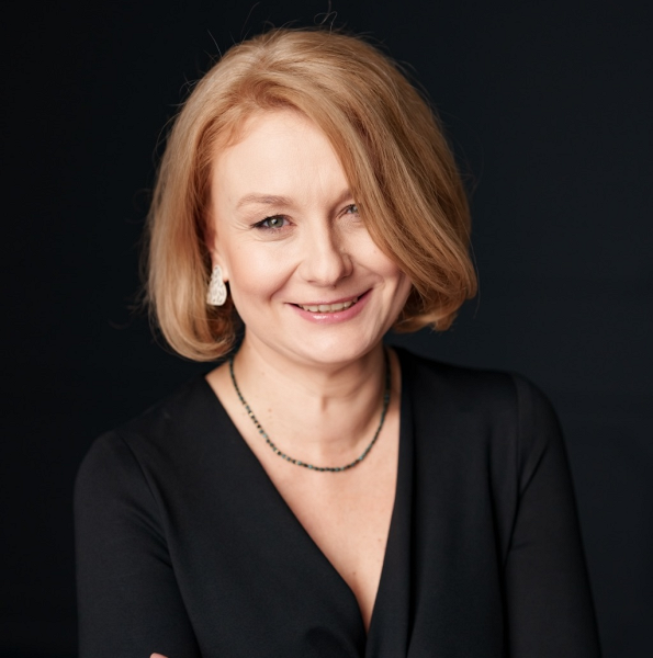 Cristina Lupu